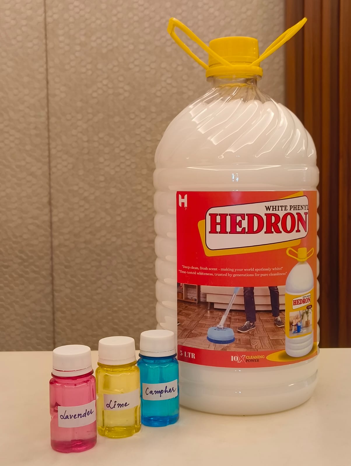 WHITE PHENYL CONCENTRATE - Image 2